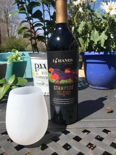14HandsWine