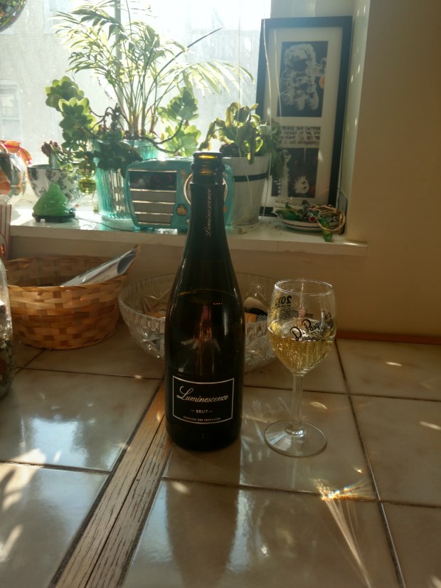 LuminescenceWineKitchen3