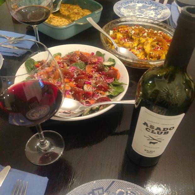 AsadoClubWineMalbecDisplay4