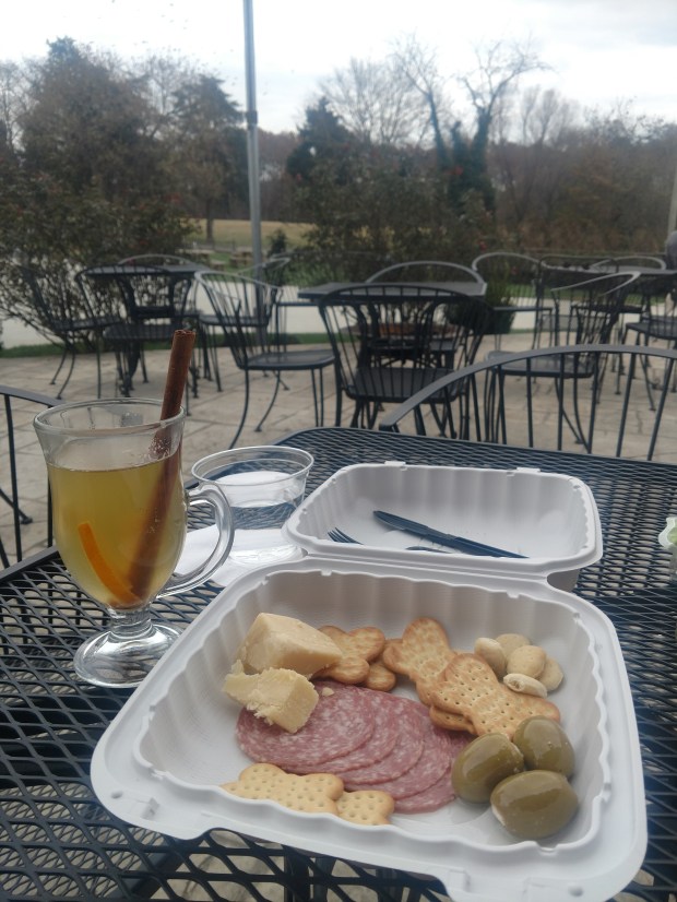 SugarloafMelisseusFood2